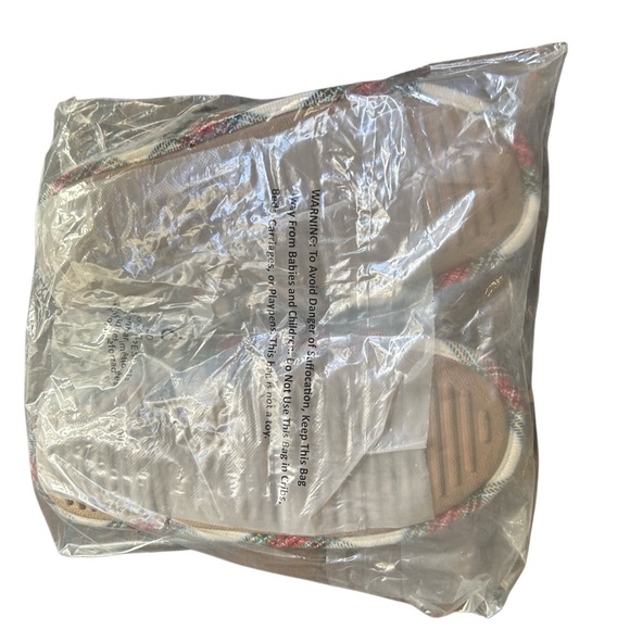 Wondershop Plaid Papa Elf Slippers - Picture 8 of 8